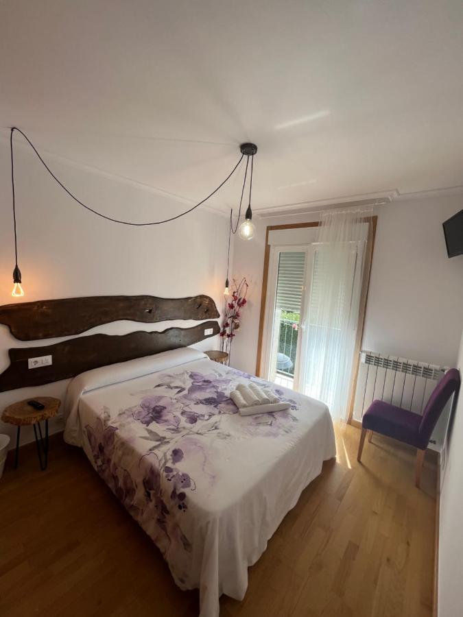 Entrecaminos Otel O Pedrouzo Dış mekan fotoğraf